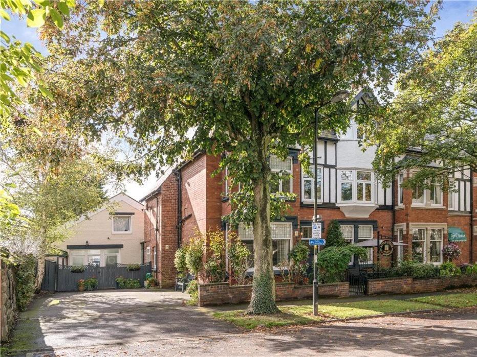 Acorn Lodge Harrogate Exterior foto
